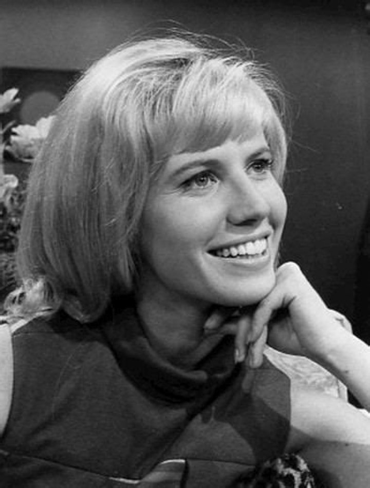 Leslie Charleson Alchetron, The Free Social Encyclopedia