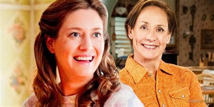 Young Sheldon Is Laurie Metcalf in Young Sheldon Who is the mother
